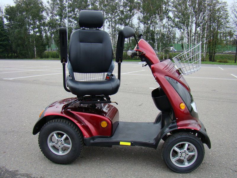 Скутер для пожилых людей и инвалидов E-toro mobility 43 Скутер для пожилых людей и инвалидов E-toro mobility 43